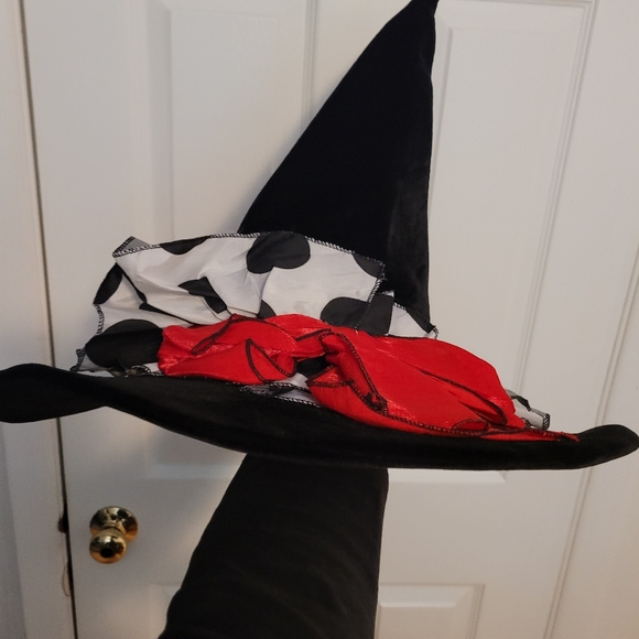 Catching fireflies witch costume - Picture 5 of 7